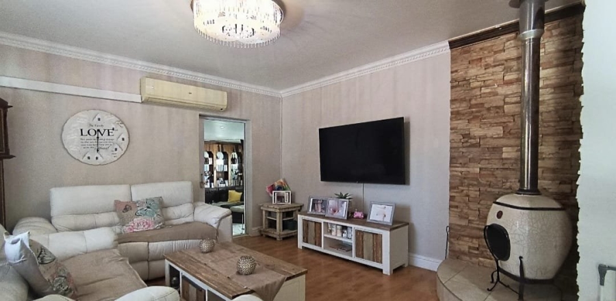 4 Bedroom Property for Sale in Tygerdal Western Cape